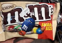 Amount of sugar in M&m's Almond