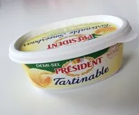Amount of sugar in President spreadable lightly salted