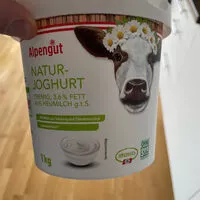 Amount of sugar in Naturjoghurt 3,5% Fett